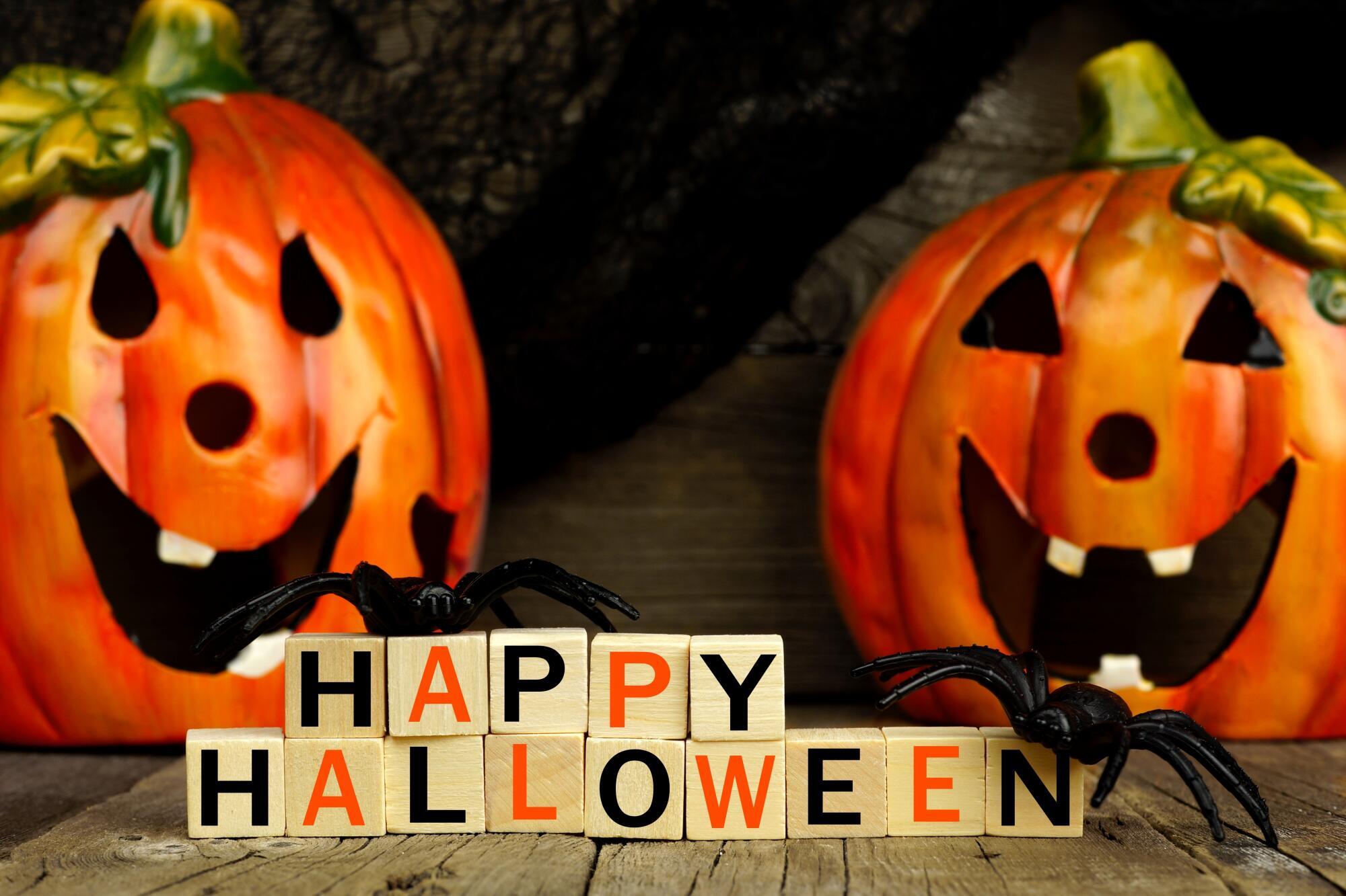 Fun Halloween Activities for Adults in Kingwood Independent Living